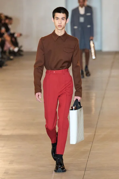 Look 31